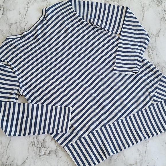 CAbi striped top size medium - Picture 7 of 7